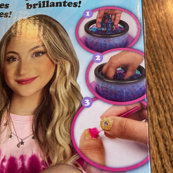 So Glittery Hand Spa - Picture 5 of 11